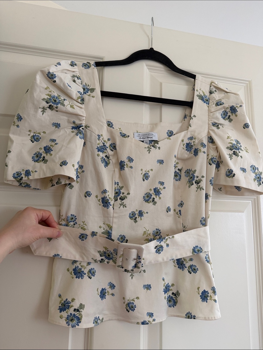 & Other Stories Floral Puff Sleeve Peplum Top in Cream and Blue - Picture 3 of 6